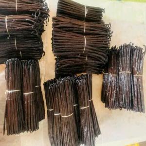  Supplier Of Best Quality Vanilla From Madagascar - aromatic spices we are vanilla beans supplier from madagascar supply best quality vanilla bourbon delivery fastly up to your address around the globe. specification item name vanilla beans length 17cm 20cm moisture 30% 35% vanillin 1.6% 2 4% application ice cream pastry extraction cake recipe scientif