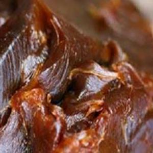  Savon Noir - hygiene entretien bonjour,  --je souhaiterais créer mon entreprise depuis la france et vendre du savon noir de qualité issu d'afrique de producteurs locaux. je recherche un fournisseur et donc pour le moment des échantillons pour ensuite l'importer.--