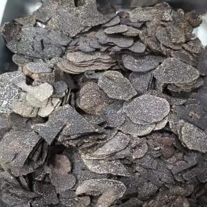  Truffe Noir Vendre - fruits et légumes truffes noires de haute qualit&eacute; &agrave; la recherche d'acheteurs.--pays d'origine - chine--emballage- vrac (peut etre personnalis&eacute;)--forme- entier(&eacute;tat de cueillette d'origine / nettoy&eacute; de la poussi&egrave;re) ou en tranche--moq- 1 kg