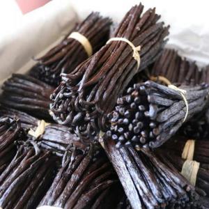  Sale Of Premuim Black Vanilla Beans Madagascar - aromatic spices we are vanilla beans supplier from madagascar provide high quality premium vanilla beans at the most reasonable price and fast delivery can satisfy your need. specification item name vanilla beans length 14cm 20cm moisture 30% 35% vanillin 1.6% 2 4% application ice cream pastry extraction 