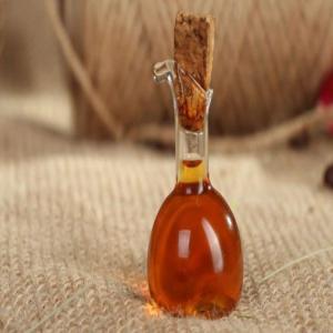  Huile Essentielle De Santal Bio/ Conventionnel - huiles bonjour, --nous sommes une entreprise allemande,  nous fournissons des huiles essentielles bio certifié d´origine sri lanka.--actuellement en déstockage les huiles essentielles de santal bio certifiés.--moq- 1kg--prix- 1700€/kg ddp europe.----contactez nous si intéresser po