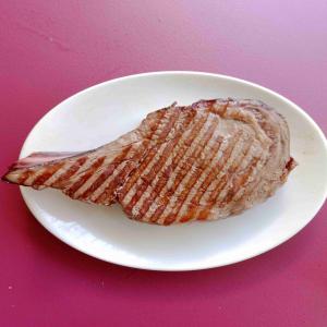  Côtes De Boeuf - viandes et oeufs proposons côtes de boeuf--viande très tendre excellente qualité conditionnement sous vide--origine europe--1, 2 à 1, 5kg --prix sur demande--