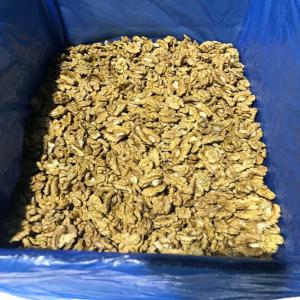  Cerneaux De Noix - fruits secs et graines grillées direct usine. cerneaux de noix. tr&egrave;s belle qualit&eacute;. pour industriels ou emballeurs/boulanger. livraison &agrave; partir de l'union europ&eacute;enne.  