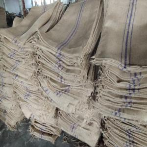  Sacs De Jute - conditionnement nous recherchons des clients pour l'achat de sacs de jute en afrique. nous avons la capacit&eacute; de fournir en grande quantit&eacute;s. nous pouvons vous livrer aux destinations de votre choix. le produit est originaire d'asie du sud est.