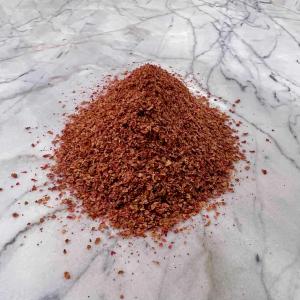  Sumac Brun Bio - épices aromates le sumac que nous vous proposons est un sumac brun qui ne d&eacute;gage que peu d odeur. en revanche,  son go&ucirc;t est plus typ&eacute; que le sumac que l on trouve habituellement dans le commerce. selon les palais,  certains reconnaitront plut&ocirc;t le go&ucirc;t citronn&eacute; quand d autres s
