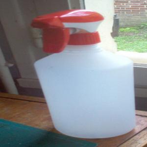  Lot De Flacons Litre Avec Pompe - conditionnement lot de 5000 flacons 1 litre avec pompe pulv&eacute;risateur id&eacute;al pour conditionnement produits d'entretien 0.30 cts pi&egrave;ce soit 1500 euros le lot