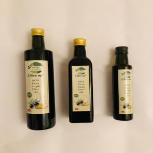  Huile D'olive - huiles nous sommes une societe de commercialisation des huile d'olive, --nous mettons à votre disposition une large gamme des huile d'olive---huile d'olive extra vierge (taux d'acidité entre 0.2 et 0.3)---huile d'olive organique (taux d'acidité entre 0.5 et 0.6)--nos prix sont trè