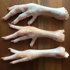  Vend Pattes De Poulet - viandes et oeufs bonjour nous sommes titulaire du gacc pour la chine nous pouvons vendre des pattes de poulet et autre mais pas quand chine dans tout les lays