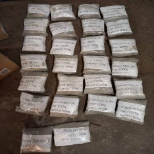  Concombre De Mer Narurel - coquillage crustacé vente de comcombre  de mer  naturel du cameroun.10000 euro / kg . attestation et licence des autaurire du cameroun.. livraison imediat partout a traver le monde