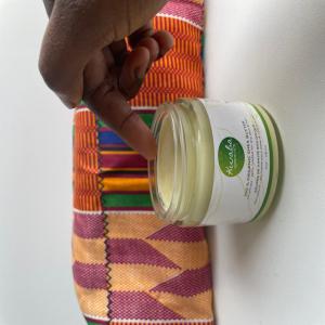  Beurre De Karite En Gros Origine:cote D'ivoire - matières grasses bonjour,  je vends du tres bon beurre de karite qui vient tout droit de korhogo,  qui est reconnu comme la reference en matiere de qualite du beurre de karite de la cote d'ivoire,  100% naturel,  sans additifs,  disponible en sac de 25 kg a montreal,  canada,  me contacter si interesse,  merci.