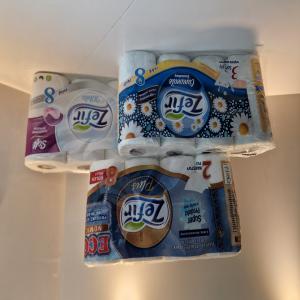  Papiers D'entretien Et D'hygiène - hygiene entretien gamme compl&egrave;te d'essuie-tout ('sopalin'),  pq,  mouchoirs,  lingettes de fabrication polonaise. excellent rapport qualit&eacute;/prix. demandez notre catalogue avec prix en euros,  d&eacute;part entrep&ocirc;t pologne. nous pouvons nous occuper de la livraison partout en ue et dans le monde.