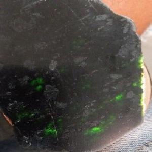  Meteorite Nwa 530, Tourmaline De Chrome - pierre roche m&eacute;t&eacute;orite nwa 530 tourmaline de chrome vari&eacute;t&eacute; de jade garnet hydrogrossulaire. &agrave; tous et toutes je vends diff&eacute;rentes pierres rares contact uniquement si vous &egrave;tes s&eacute;rieux et int&eacute;ress&eacute; svp mer&ccedil;i. paul