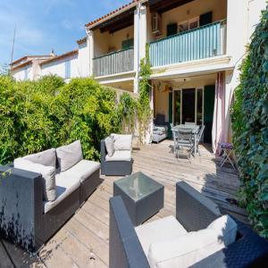  Maison Vendre Saint-tropez Meilleurs Prix - Investissement capitaux a vendre maison de pecheur r&eacute;nov&eacute;e &agrave; port cogolin --c'est au c&oelig;ur de port cogolin,  une marina entre port grimaud et saint-tropez que se trouve cette belle maison de pecheur r&eacute;nov&eacute;e.--emplacement central id&eacute;al pour se d&eacute;placer dans le golfe de sa