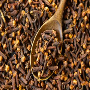  Clou De Girofle En Plusieur Conteneur - épices aromates nous avons des tonnes de clou de girofle venant de madagascar et en bonne qualit&eacute;. livraison &agrave; n'importe quel port.