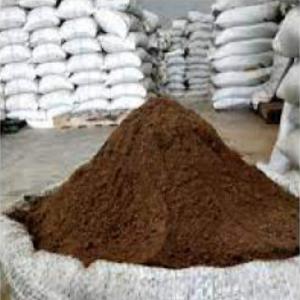  Tourteaux (je Cherche Des Acheteurs) - aliments pour animaux les tourteaux de palmiste sont les résidus solides obtenus après l'extraction de l'huile des amandes de noix palmiste.  ces tourteaux sont valorisés de plusieurs manières.--- **alimentation animale** - les tourteaux de palmiste sont riches en protéines et sont souv