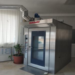  Four Tibiletti - matériels machines leader du marché tunisien de matériel de boulangerie et pâtisserie  met entre vos mains toute une gamme professionnelle de fours rotatifs,  filets de cuisson ,  chariots et meme des pièces de rechanges et un sav rapide et efficace; avec un rapport qualité prix tr&egra