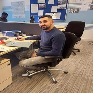  Vendeur ,conseiller.. - fruits et légumes je suis belge je vie &agrave; almería je travaille dans les affaires agricoles  fruit, l&eacute;gumes,  fruit sec huille... je peut etre votre repr&eacute;sentant,  conseiller,  porte parole  je parle fran&ccedil;ais ,  espagnol , anglais  j´esp&egrave;re &agrave; tr&egrave;s bient&ocirc;t pour les tarifs