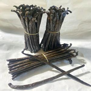  Supplier Of Best Madagascar Vanilla Beans - aromatic spices we are supplying best quality black vanilla from northeastearn of madagascar at the most reasonable price and fast delivery can satisfy your need with specification below vanillin 1 6% 2 4% moisture 30% 35% length 14cm 20cm (approx 6 7 inches) shelf life 24 months vanillin content 1.9% 