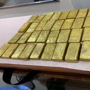  Lingots Et Pépites D'or - métaux --nous avons 975 kg de lingots et de pépites d'or à vendre à nairobi - kenya----seuls les acheteurs et les acheteurs directs qui sont prets à voyager et à effectuer des achats en espèces et à emporter doivent nous contacter----trouvez ci-dessous les s