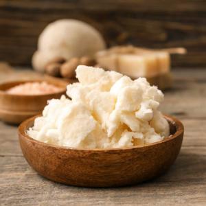  Beurre De Karitè Karitè Butter - matières grasses beurre de karité est pure et naturelle.--origine du nord de la côte d'ivoire, --nos produits sont analysés  au laboratoire avant tout expédition.--prix 3, 50$ fob --nous contacter pour plus d'informations. 
