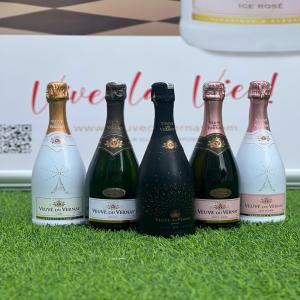  Vin Haut De Gamme Bordeaux,veuve Du Vernay - vins  vins haut de gamme( san acisclo veuve du vernay ( en bordeau brut ice blanc et rose ) sobral en vente exclusivement au cameroun douala &agrave; partir de 6 euros. vente en gros et semi gros. catalogue et &eacute;chantillon disponible sur demande. veuillez me contacter pour plus d'