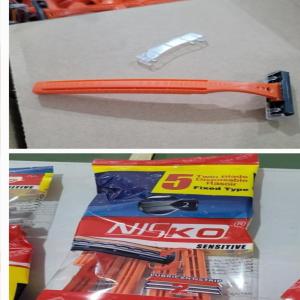  Rasoir Gettable De Marque Très Bonne Qualité - hygiene entretien mes salutations    --je met à l'exportation des rasoirs gettable de très très bonne qualité et un super design moderne prete pour l'exportation vers le monde entier,  pour plus d'informations veuillez nous contacter merci    