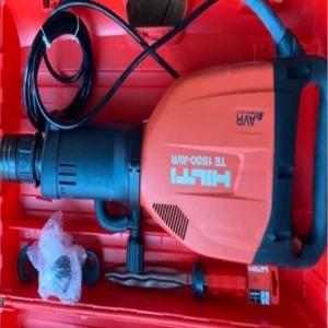  Hilti Neuf - matériels machines  je vend un lot de mat&eacute;riel hilti neuf toute sorte de machine disponible &eacute;galement aussi plusieurs batterie neuf tout dans leurs bo&icirc;te original je cherche &agrave; m en d&eacute;barrasser rapidement cherche personne s&eacute;rieuse . 
