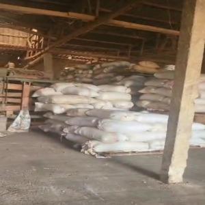  Vente En Gros De Cacao De Toute Les Variétés - coffee cocoa tea caf&eacute; arabica 3850kg caf&eacute; robusta gg. 3200kg g1.  3200kg g2.  2950kg g3  2750kg cette production est issue de l'afrique centrale plus pr&eacute;cis&eacute;ment du cameroun meilleur en terme de qualit&eacute; 
