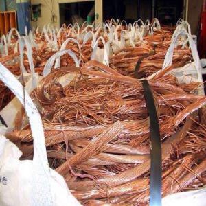  Cuivre Câble - métaux nous portons à votre connaissance que nous disposons en stock-----produit- cuivre à câble--quantité - 40.000 tonnes--prix - 3800$ cif--pays d'origine- kenya--mode de paiement - 30 % d'acompte pour les frais nécessaires et 70 % de lc ou sblc
