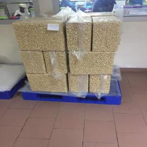  Shelled Cashew Nut Ww320 &ww240 - roasted seeds and nuts shelled cashew nuts--origin- ivory coast--quality- ww320 & ww240--aviable in large quantity --premium quality --contact us for your orders
