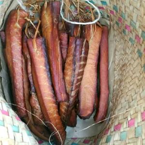  Thon Fumé De Madagascar - poissons nous avons besoins des clients s&eacute;rieux pour une longue collaboration pour nos poissons fum&eacute;es.--filet de thon fum&eacute; tr&egrave;s naturel .--prix 3500euro la tonne cif au port de votre choix