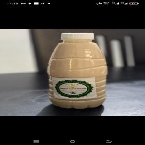  Recherche Partenaire/distributeur En France - boissons non alcolisée je suis fondatrice de la marque,  un jus naturel,  onctueux et gourmand à base de pulpe de baobab. produite artisanalement au bénin,  notre boisson se distingue par sa fraîcheur,  ses bienfaits nutritionnels et son originalité.--je recherche un partenaire ou distributeur en fr