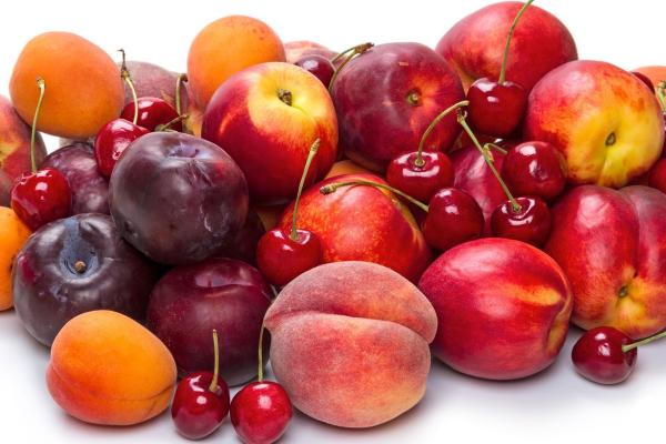  Abricots, Pêches, Nectarines, Paraguayos... - fruits et légumes bonjour, --la saison des fruits à noyaux et autres fruits de saison commence à murcia !--savourez l excellence des fruits gorgés de soleil !--nous travaillons main dans la main avec les agriculteurs pour vous offrir des fruits et légumes d exception,  cueillis directement d