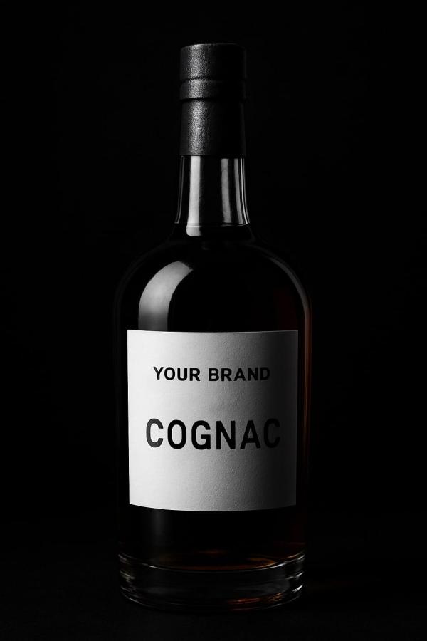 Offrez Vos Clients Un Cognac D exception  - boisson alcoolisée offrez &agrave; vos clients un cognac d exception  &agrave; votre nom !----vous etes caviste,  restaurateur,  h&ocirc;telier ou organisateur d &eacute;v&eacute;nements ? sublimez votre image avec notre service cl&eacute; en main de cognac en marque blanche !----- personnalisation totale.----cr&eacute;