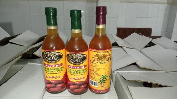  Vinaigre De Dattes Algérienne Organique - boissons non alcolisée disponibilit&eacute; de vinaigre organique de dattes alg&eacute;rienne certifi&eacute; et class&eacute; apr&egrave;s analyse de haute qualit&eacute;. la quantenance est de 50cl et 37cl ou &agrave; la demande bien s&ucirc;r dans des bouteilles en verres 