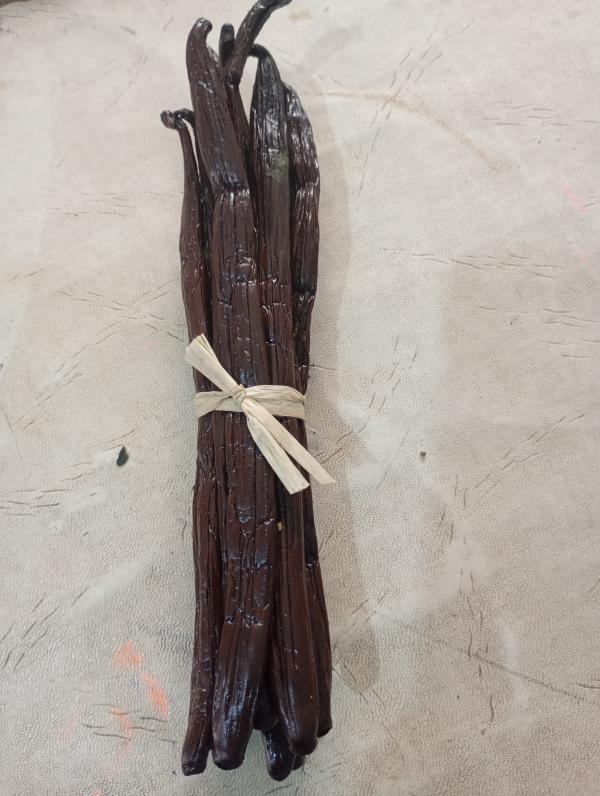  Huile De Vanille - huiles vous cherchez d'huile de vanille concentr&eacute;e et de bonne qualit&eacute; ? vous etes au bon endroit. situ&eacute; dans une r&eacute;gion de madagascar reconnue mondialement pour sa bonne qualit&eacute; de vanille nous cherchons des clients pour les produits vanille bio suivants huile de va