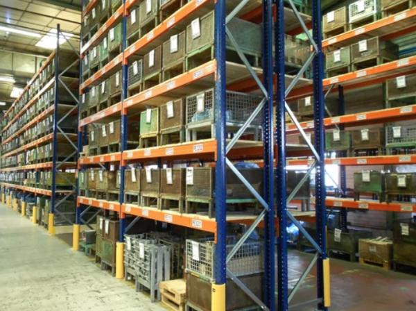 Rayonnage Métallique Sur Mesure Pour Vos Espa - conditionnement vous cherchez une solution fiable et optimis&eacute;e pour &eacute;quiper vos magasins ou entrep&ocirc;ts de stockage ? nous proposons des rayonnages m&eacute;talliques sur mesure adapt&eacute;s &agrave; vos besoins en termes d’espace disponible de capacit&eacute; de charge et de moye