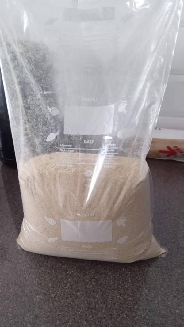  Poudre De Concombre De Mer - coquillage crustacé nous disposons de 1000kg de concombre de mer avec une capacit&eacute; de production mensuelle de 1 500 &agrave; 2000 kg--