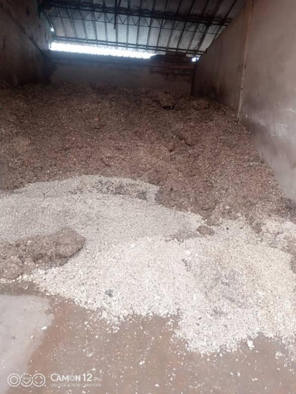  Vente De Granulés - autres nous disposons de 100 tonnes de granul&eacute;s d hevea usin&eacute; dans le grand abidjan tr&egrave;s propres sans sable ni dechets . int&eacute;ress&eacute;s veuillez nous contacter merci. 