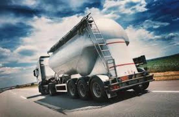  Fournisseur De Carburant En 590 Et Du Gasoil - pétrole gaz je recherche des clients s&eacute;rieux pour la vente des carburants. le gasoil ppm 10 en 590 essence bitume kerosene. etc ..  .. i am looking for serious buyers for the sale of fuel. already at the port for customs