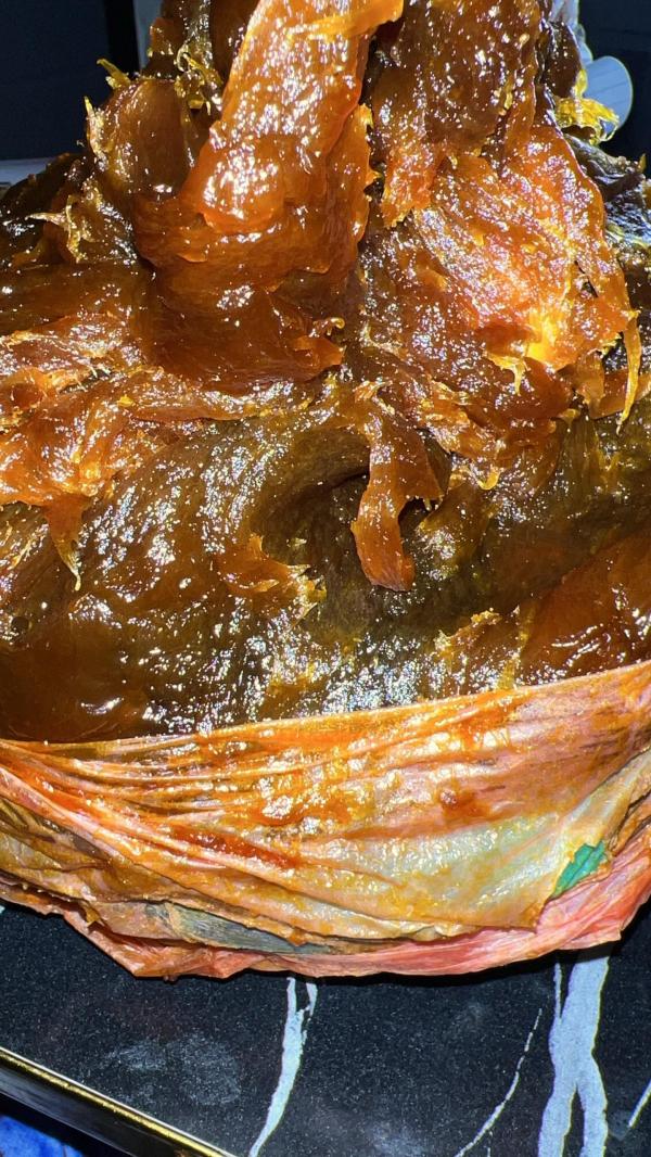  Savon Noir D'olive Marocain Traditionnel - hygiene entretien nous sommes un exportateur marocain sp&eacute;cialis&eacute; dans les produits du terroir et de beaut&eacute; naturels. nous vous proposons le v&eacute;ritable savon noir marocain (beldi) fabriqu&eacute; artisanalement &agrave; base d'huile d'olive pure et d'olives noires selon une recette ancestr