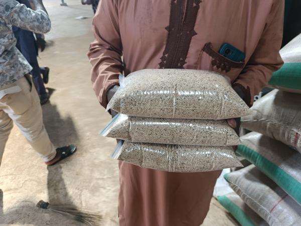  Advertisement For Sesame Seeds Nigeria - cereals product premium sesame seeds origin nigeria purity 98 99% (sortexed cleaned white) packaging 50 kg pp bags with standard labeling price range $1 700 $2 030 per metric tonne (cnf) quantity available 130 metric tonnes (minimum order 1 container/25 mt) port of loading apapa or lagos