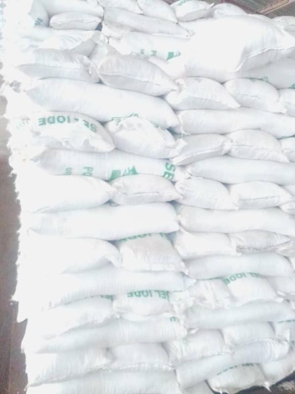  Du Sel Iodé Disponible - autres directement des salins s&eacute;n&eacute;galais ce sel est un produit majeur sur le march&eacute; togolais. sa teneur en iode certifi&eacute;e r&eacute;pond aux normes sous r&eacute;gionales pour l'import. assurez la sant&eacute; publique et la demande constante de vos clients. stockage facile mar