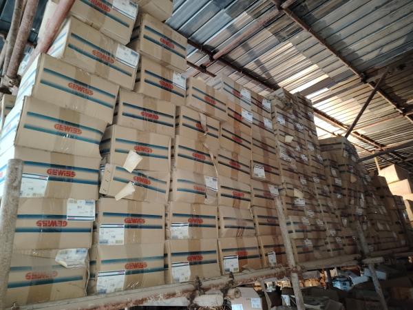  Materiel Electrique - autres j'ai un mat&eacute;riel de gewiss une entreprise bien connue dans le domaine de l'&eacute;lectricit&eacute;. ces marchandises sont constitu&eacute;es de bo&icirc;tes contenant des pi&egrave;ces en plastique &agrave; l'int&eacute;rieur desquelles passent les fils &eacute;lectriques.