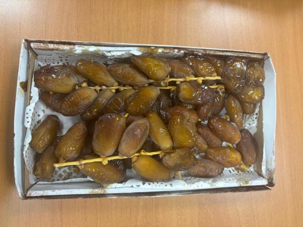  Dattes Deglet Nour De Tolga Qualité Premium - fruits et légumes nous proposons des dattes deglet nour originaires de tolga (biskra alg&eacute;rie) reconnues internationalement pour leur go&ucirc;t miel&eacute; leur texture fondante et leur qualit&eacute; sup&eacute;rieure. produit dattes deglet nour – nouvelle r&eacute;colte origine tolga alg&eacute;