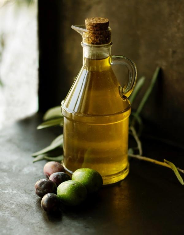  Huile D olive Extra Vierge En Gros - huiles nous proposons de l huile d olive extra vierge de haute qualit&eacute; issue des oliveraies tunisiennes. notre fournisseur est certifi&eacute; et capable d assurer des productions r&eacute;guli&egrave;res et des livraisons en grandes quantit&eacute;s adapt&eacute;es aux besoins des importateurs 
