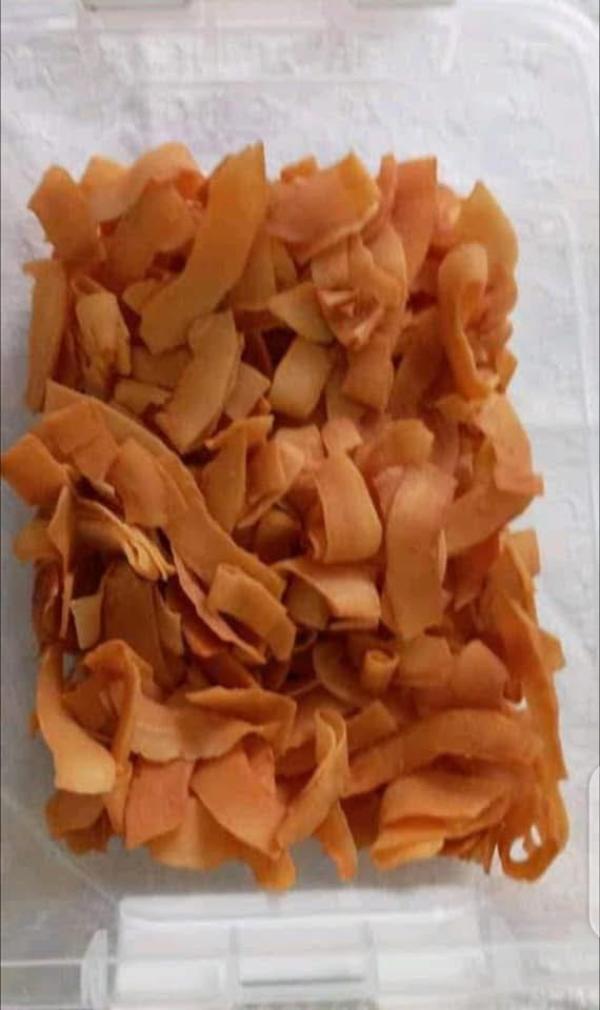  Vente De Chips De Coco - fruits secs et graines grillées soci&eacute;t&eacute; ivoirienne commercialise des chips de coco de tr&egrave;s bonne qualit&eacute;. nous recherchons des acheteurs fiables &agrave; l'&eacute;tranger notamment en europe en asie en russie usa et pays arabes. nous sommes dispos&eacute;s &agrave; vous faire des livraisons &agrave