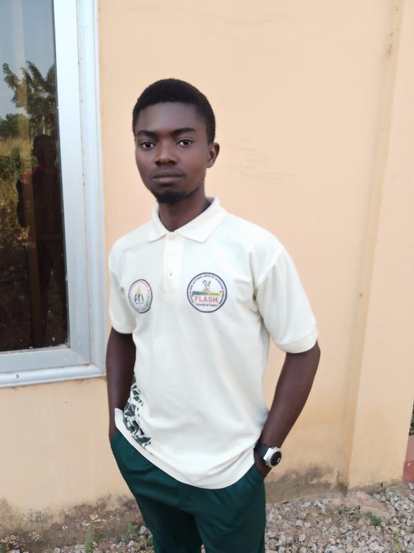  Demande De Partenaires Qui Acheter Du Riz - céréales je suis &agrave; la recherche de partenaires fiable avec qui je peux faire le commerce du riz . je suis un jeune homme &acirc;g&eacute; de 23 ans . dans ma zone &agrave; savalou beaucoup sont les producteurs du riz. donc je veux faire ce commerce d'où je cherche un partenaire fiable qui peut me