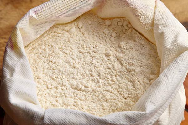  Fournisseur/producteur De Farine De Niébé - fruits et légumes bonjour,  nous recherchons un fournisseur ou producteur basé à madagascar capable de fournir de la farine de niébé de qualité supérieure,  propre,  fine et conforme aux normes sanitaires.--le produit doit etre obtenu à partir de grains soigneusement tri&