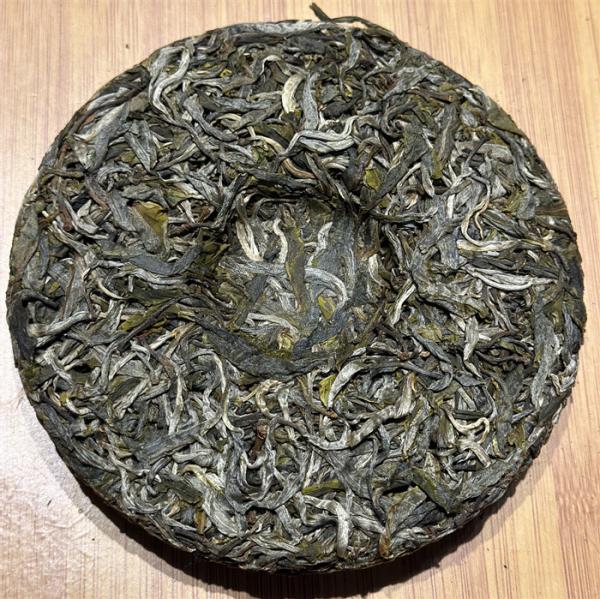  Thé Puerh Vert Et Cuit Bio Du Yunnan - café cacao thé thés puerh bio vert et cuit du yunnan,  feuilles en vrac ou galettes en gros. veuillez nous contacter pour de plus amples informations.